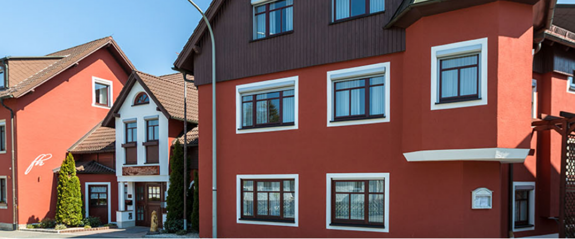 30078 Biker Hotel Zur Traube im Schwarzwald.jpg