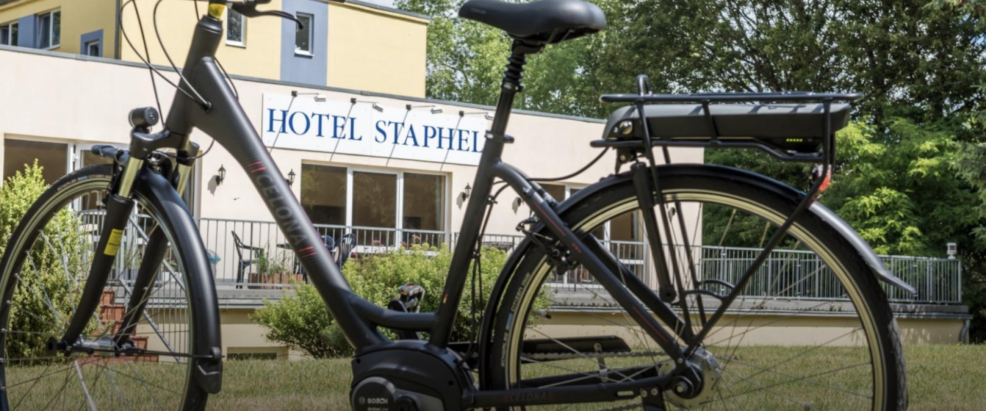 21684 Biker Hotel Staphel in Mecklenburg-Vorpommern.jpg