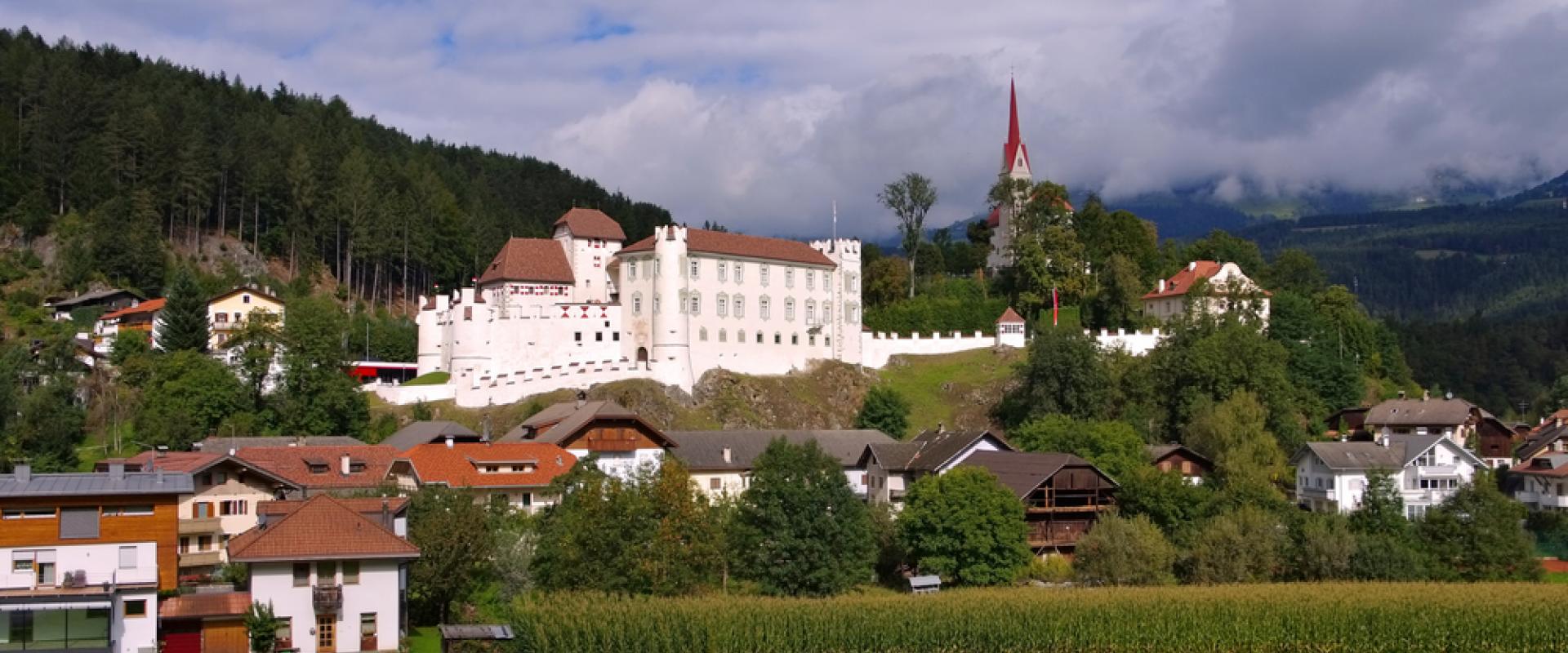 Ehrenburg Italien 