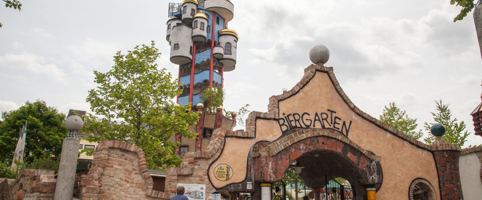 Kuchlbauers Bierwelt mit Hundertwasserhaus 