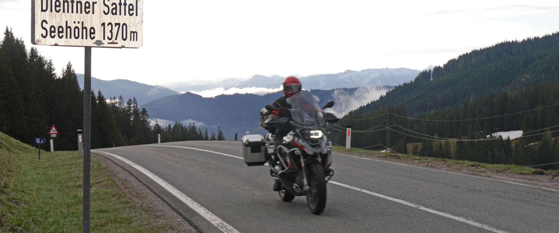 Motorradtour Dientner Sattel.JPG