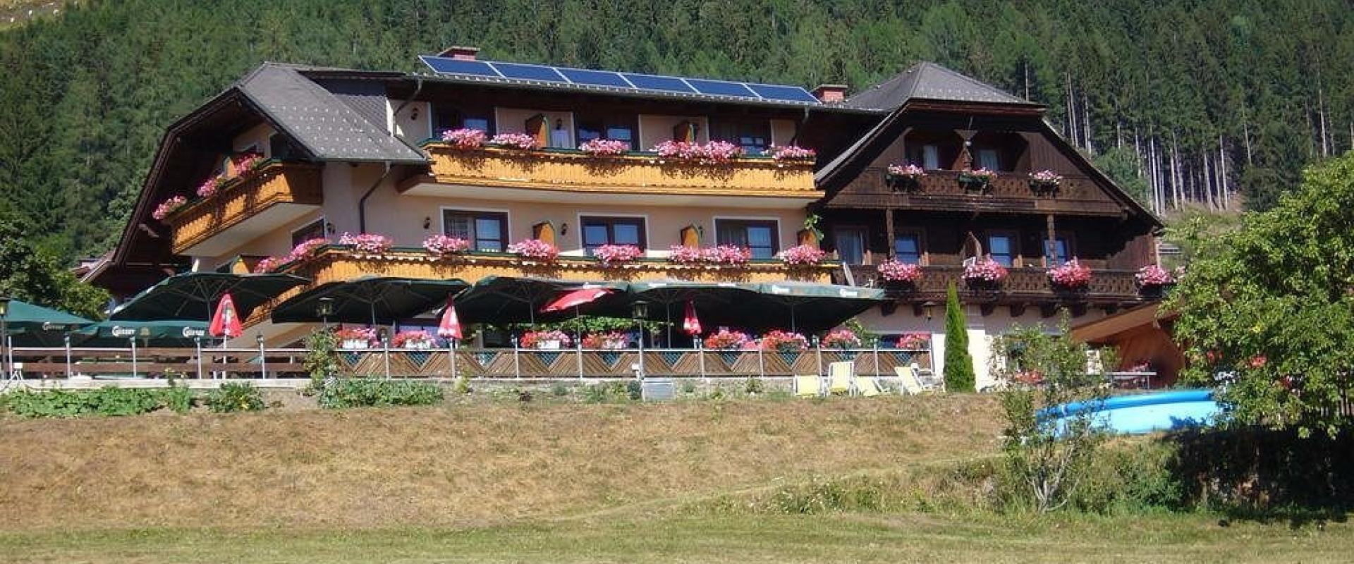 30841 Hotel Lammersdorf Kärnten Ansicht.jpg