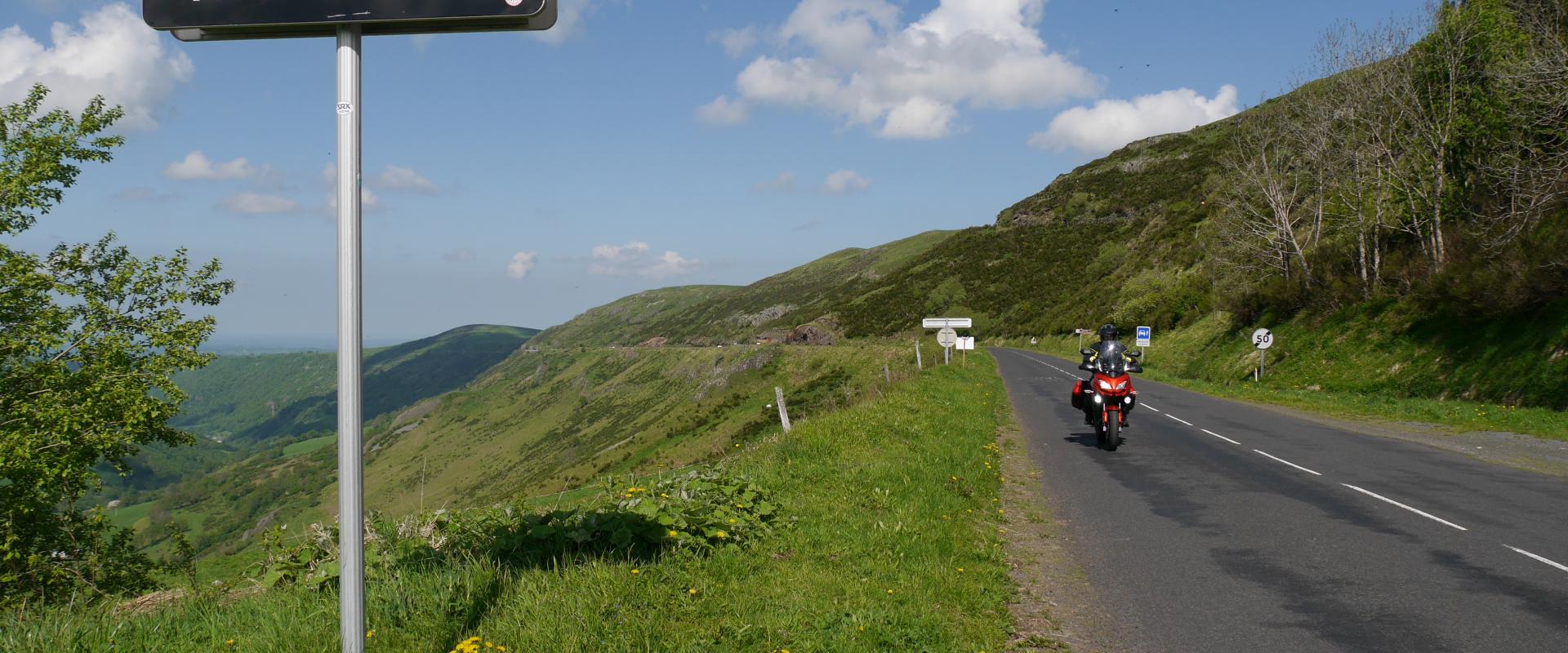 Neronne, col de TS Auvergne F 5 2018 214.JPG