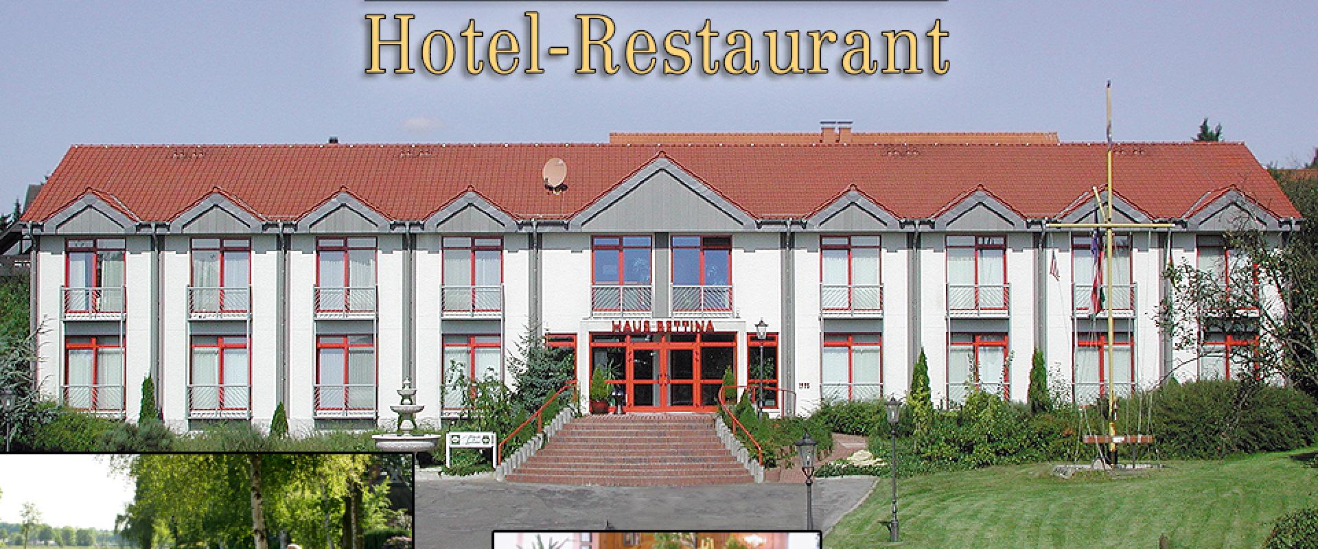 15670 Hotel Collage.jpg