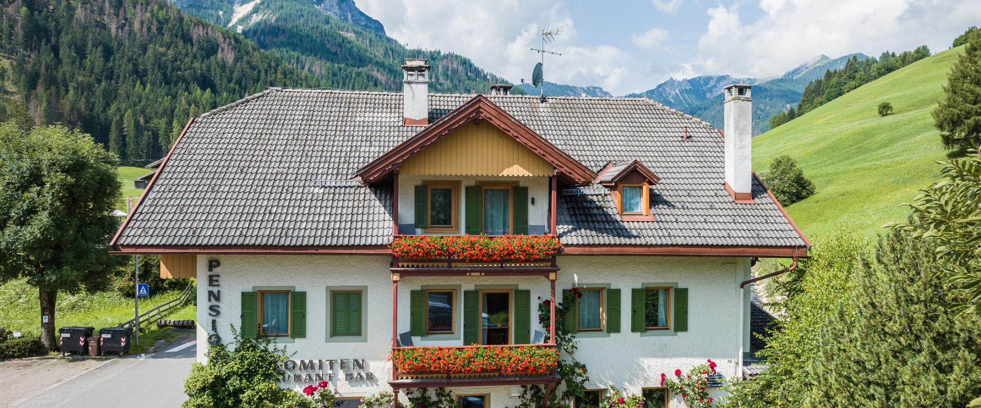 Gasthof Dolomiten ©wisthaler.com_23_07_dolomiten_DJI_0926.jpg