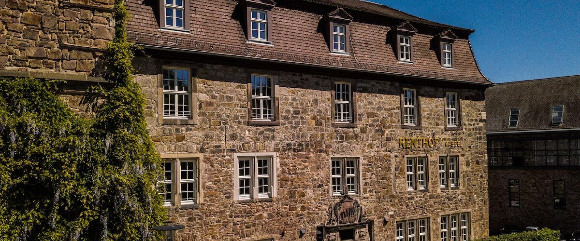 Renthof-Kassel_Aussenansicht1.jpg
