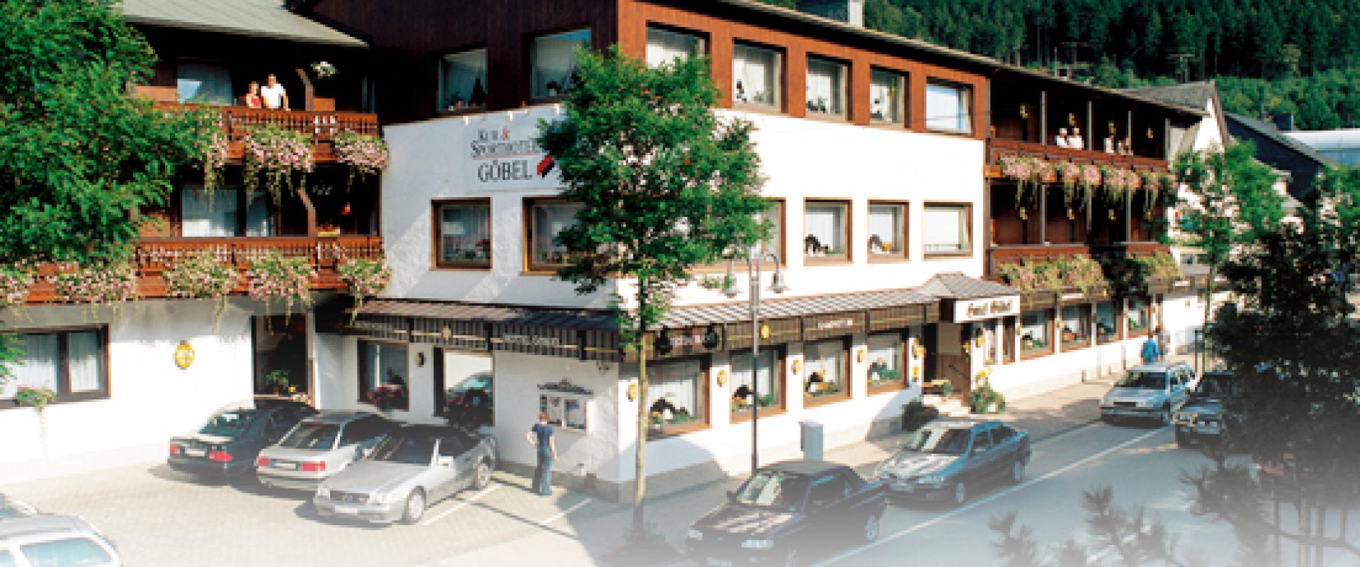 15908 Biker Hotel Göbel im Sauerland.jpg