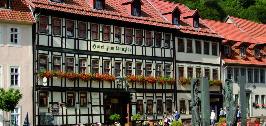 13645 Biker Hotel Zum Kanzler im Harz 2.JPG