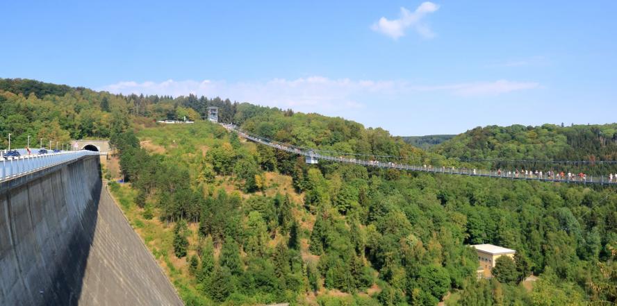 Titan Hängebrücke 