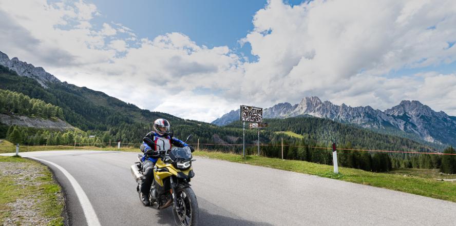 Sella di Razzo