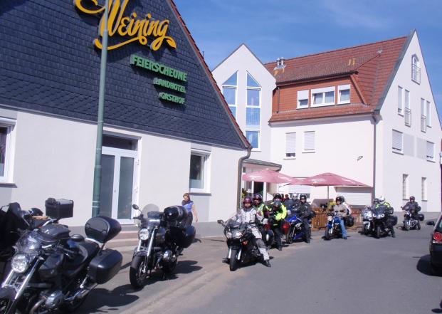 16232 Biker Hotel Weining in der Rhön.jpeg