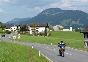 Auf dem Weg zum Riedbergpass