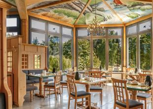 14219 Kräuterhof Restaurant_1.jpg