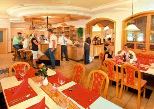 11993 Biker Hotel Gell im Salzburger Land 3.jpg