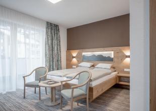 21966 Motorrad Hotel Mathiesn in Tirol 2.jpg