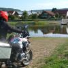 Kleine Gierseilfähre an der Weser 