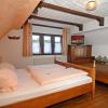 15924 Motorrad Hotel Beim Holzschnitzer in der Eifel 8.jpg