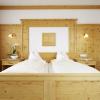 13994 Motorrad Hotel Laurin in Tirol 17.jpeg