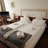 15462 Biker Hotel Zur Burg Sternberg im Teutoburger Wald 26.jpg