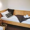 15462 Biker Hotel Zur Burg Sternberg im Teutoburger Wald 28.jpg