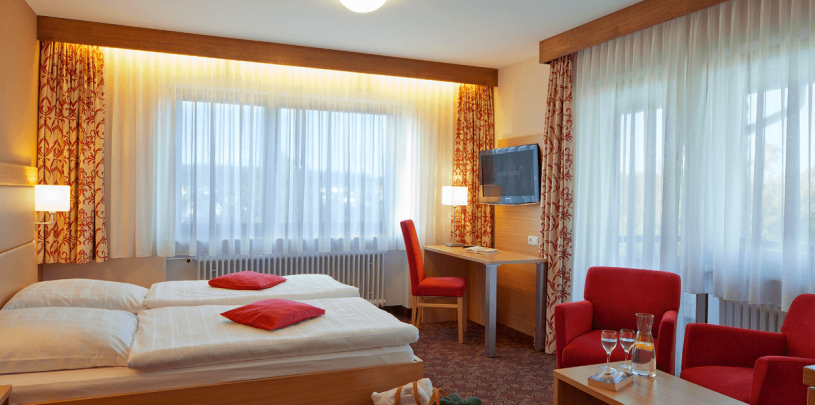 30096 Biker Hotel Konradshof im Schwarzwald.png