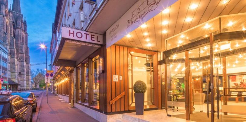 21115 Biker Hotel Marburger Hof im Hessischen Bergland.jpg