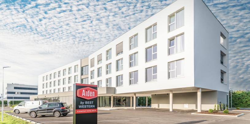 30410 Biker Hotel Stadtgut in Oberösterreich.jpg