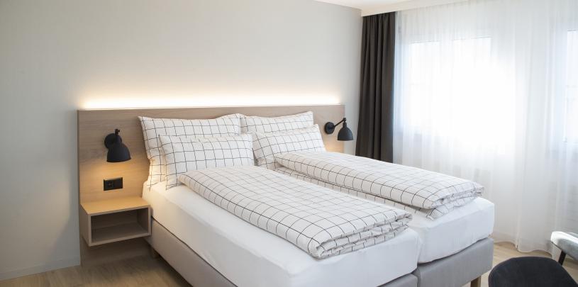 30564 Biker Hotel Forum Widnau in der Ostschweiz.jpg