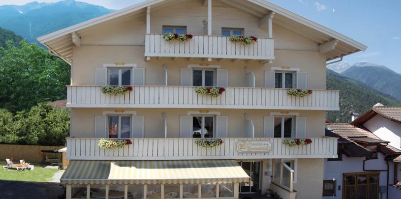 30688 Biker Pension Sachsalber Tirol Hausansicht.jpg
