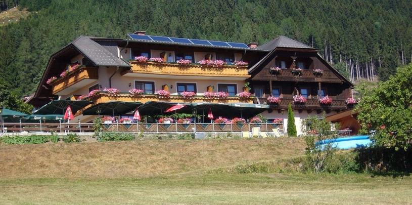 30841 Hotel Lammersdorf Kärnten Ansicht.jpg