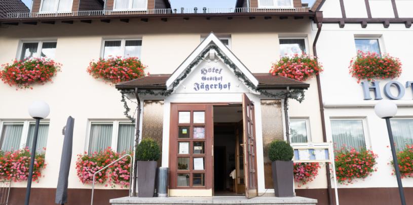 30985 Bike Hotel Jägerhof Hessisches Bergland Ansicht.jpg