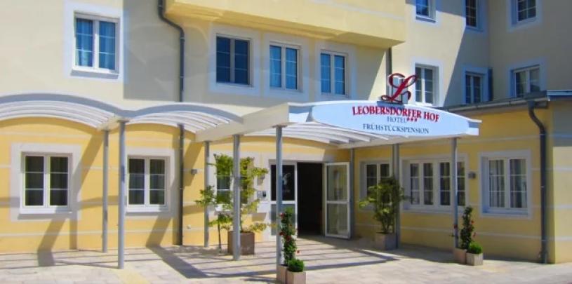 31085 Leobersdorfer Hof Ansicht.jpeg