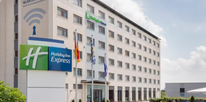 31121 Holiday Inn München Messe Ansicht.jpg