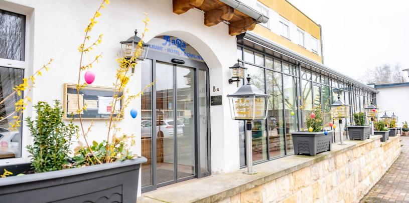 31047 Aara Hotel Ansicht.jpg