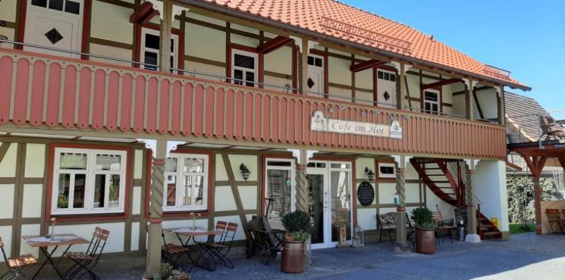 30880 Cafe om Hof Ansicht.jpeg