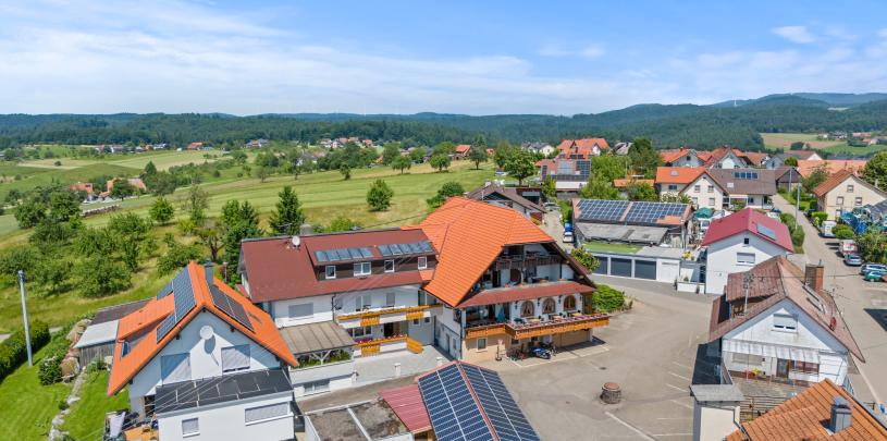 16557 Heidhof  Drone 2.jpg