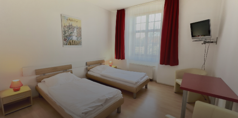 31122 Zimmer.jpg