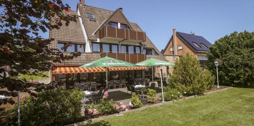 31008 Goetes Landhotel Ansicht 2.jpg