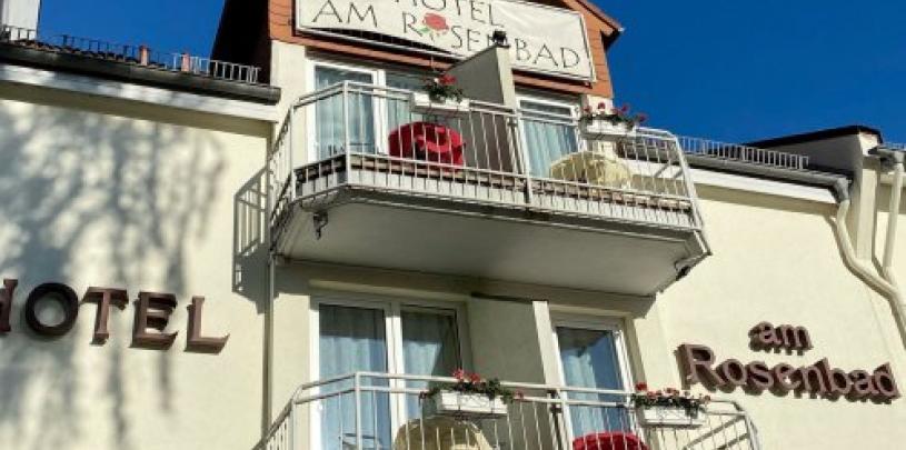 12958 am Rosenbad Ansicht.jpg
