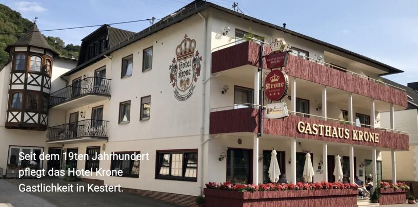 30043 Biker Hotel Krone am Romantischen Rhein.jpg