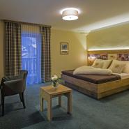 30321 Biker Hotel Drei Mohren in Tirol 4.jpg