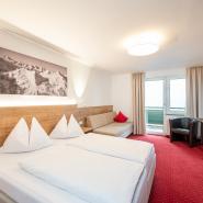 30367 Biker Hotel Winter im Salzburger Land 2.jpg