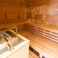 30575 Biker Hotel Central in Tirol 2.jpg