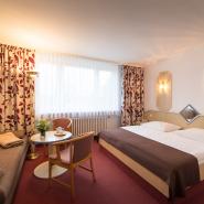 30675 bike Hotel Ichlim Meck Pomm Hausansicht Zimmer 2.jpg