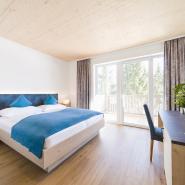 30797 Hochkönig SAB_Neubau_Doppelzimmer_Verbindungst�C3�BCr_0003.jpg