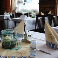 16388 hotel zum großen Krug ostfriesland Ansicht Restaurante.jpg