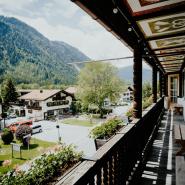 13689 Hotel Alpenrose Oberbayern Ansicht.jpeg