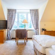 30879 Hoel Hammerschmiede Kraichgau Zimmer.jpg