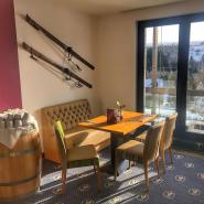 30881 Alpina_Lodge_Restaurant.jpg
