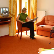 31179 Jagdhof Klein Heilig-Kreuz Zimmer.jpg